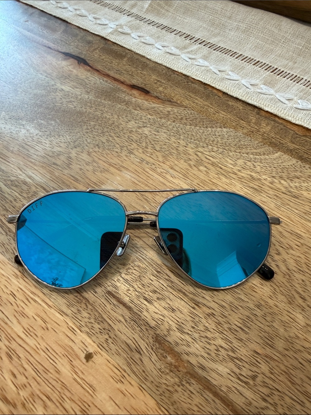 Diff Eyewear Women’s Aviator Sunglasses - Blue Lenses, Silver Frame